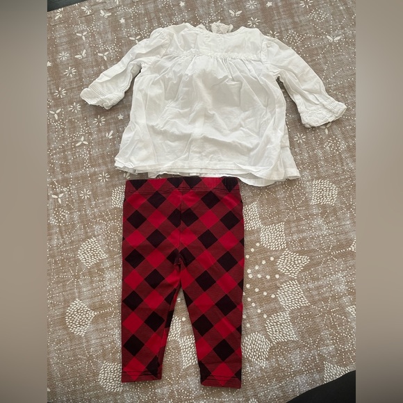 Ralph Lauren Ruffled Shirt and Checkered Holiday Pants - Picture 5 of 5
